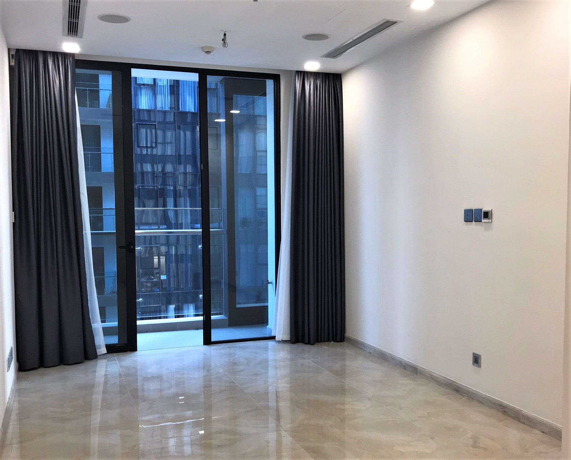 D1023259 - Vinhomes Golden River Apartment For Rent & Sale Ho Chi Minh - 1 bedroom